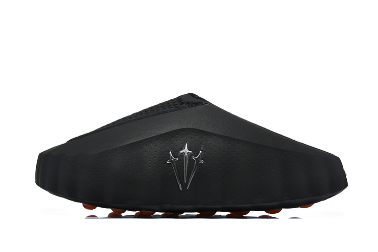 Nike Mind 001