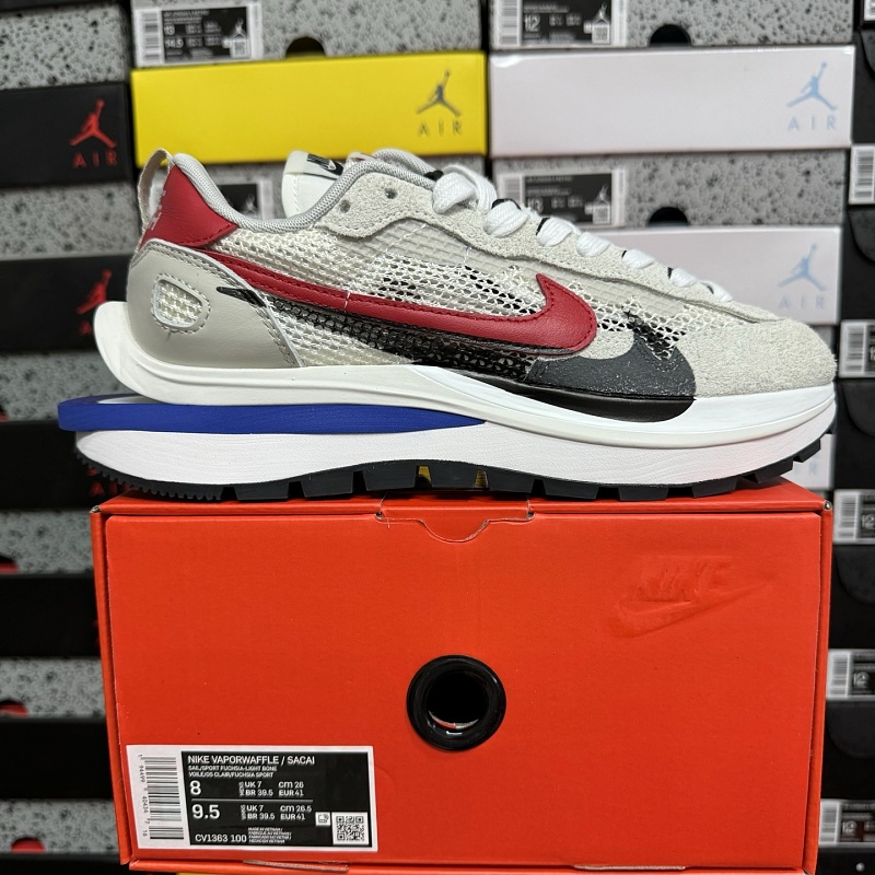 Nike x sacai Sneakers