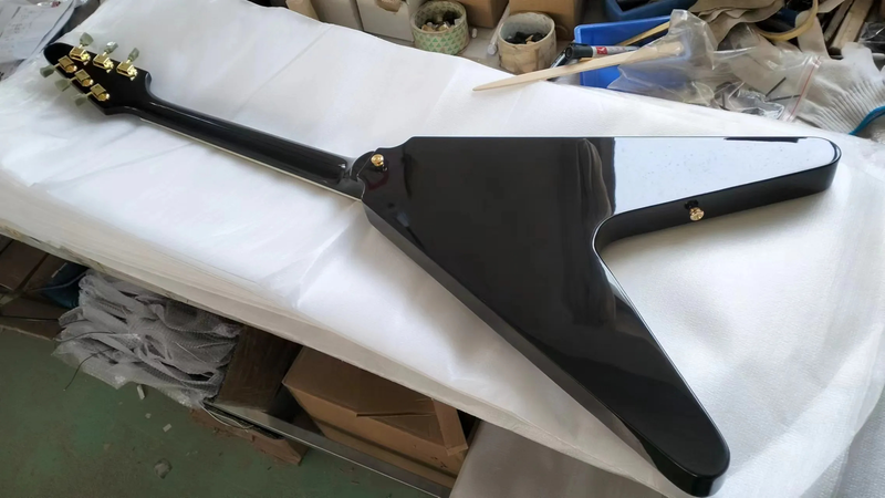 Jimi Hendrix Flying V Black Electric Guitar Gold Hardware 6 Strings Top