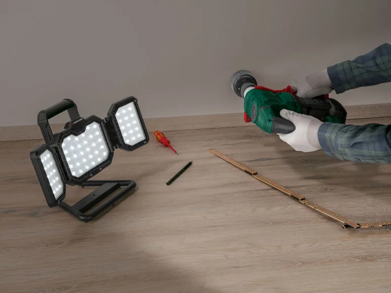 PARKSIDE® Projecteur pliable PAS 2800 A1, 2800 lm