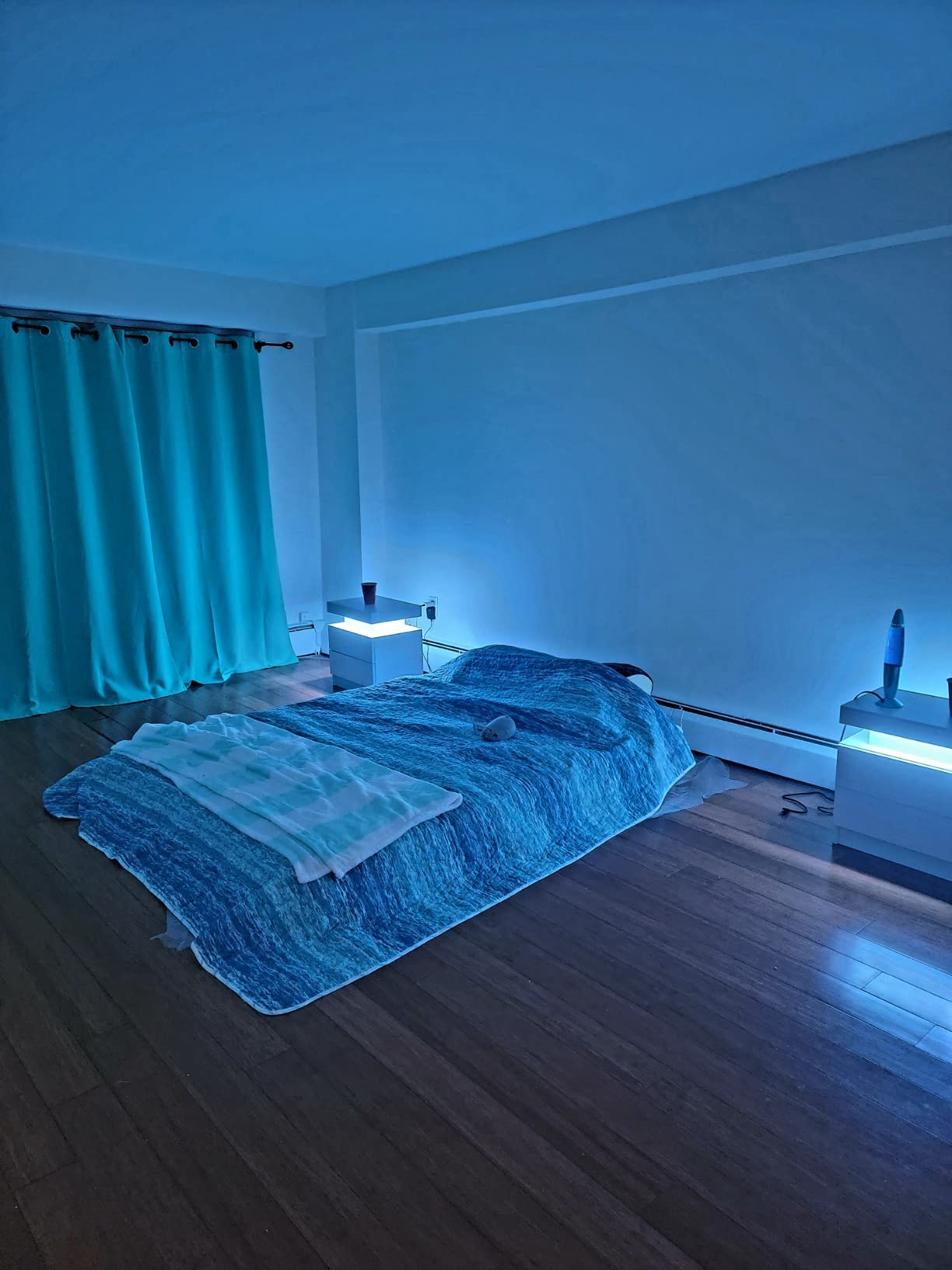 Nightstand Set of 2 LED Nightstand with 2 Drawers