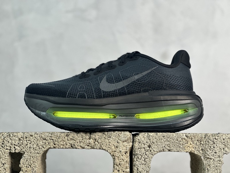 Nike Vomero Premium