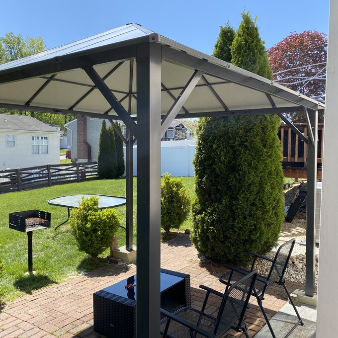 10x10 ft Hardtop Gazebo
