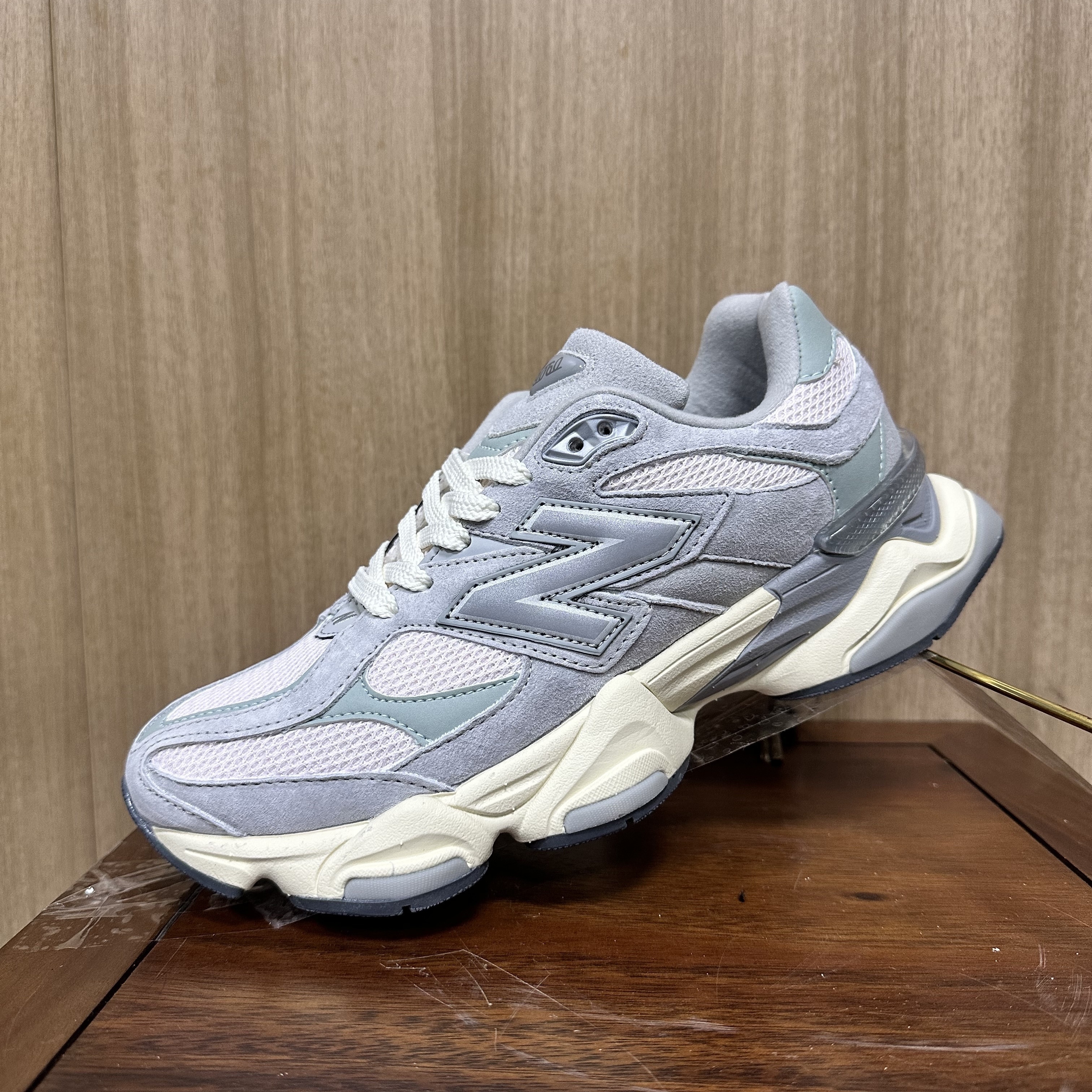 New Balance 9060 Collection