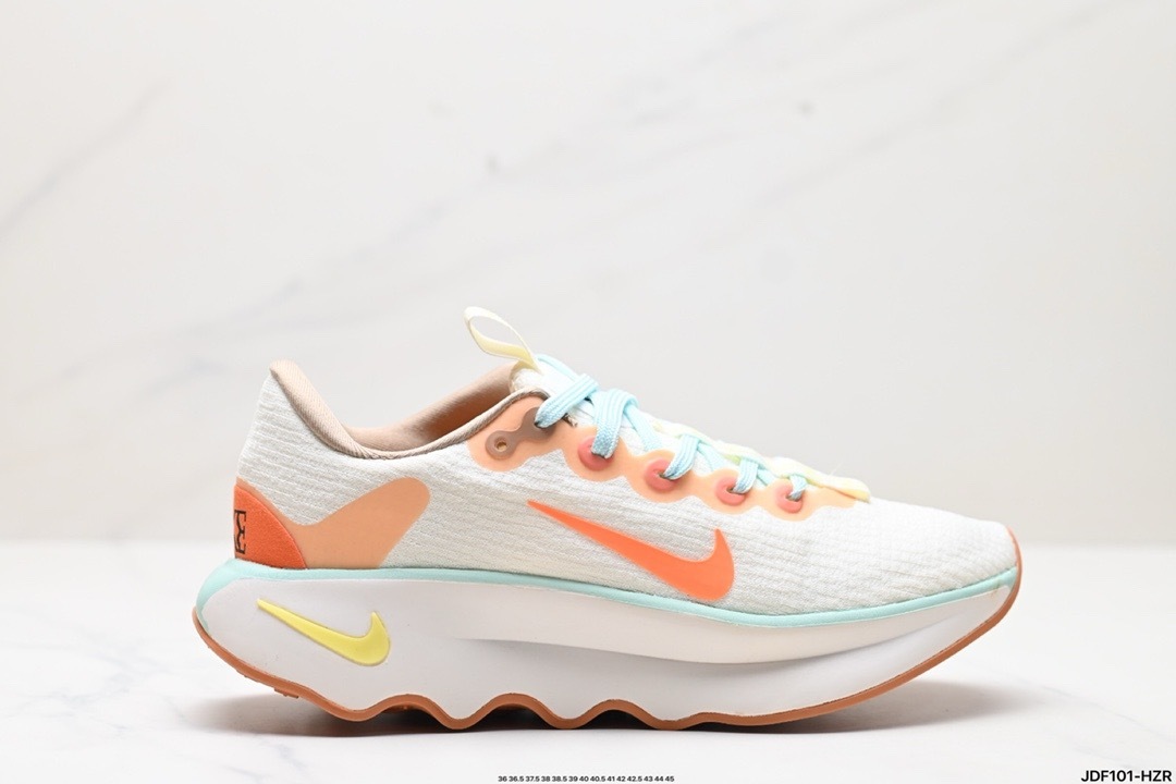 Nike MOTIVA