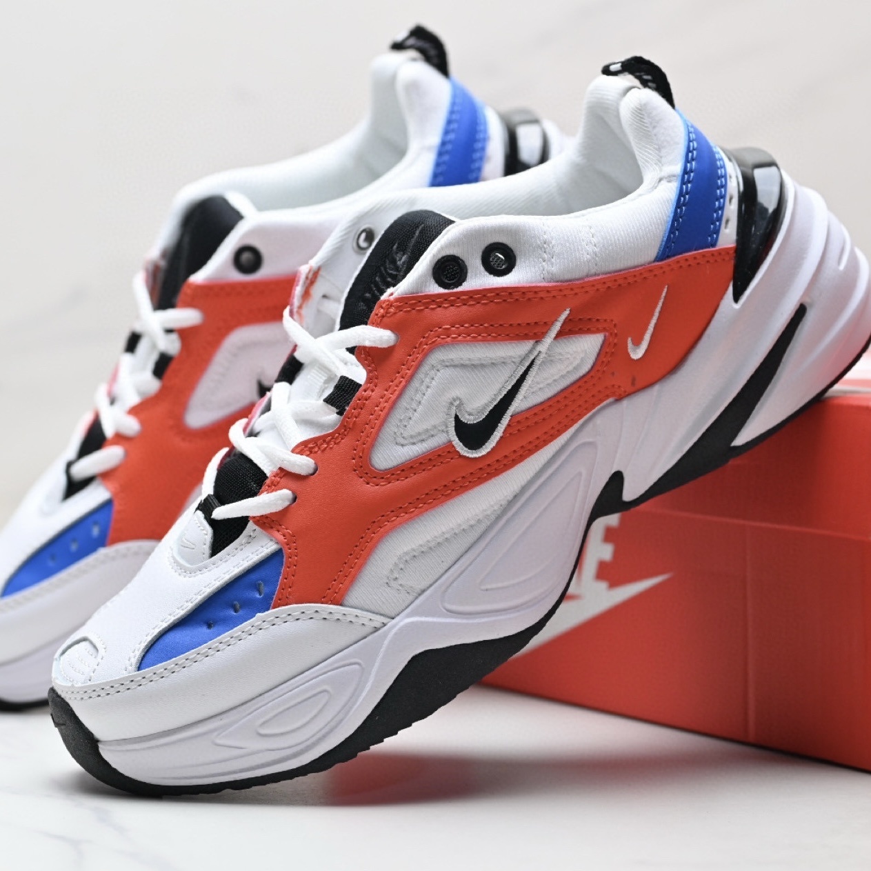 Nike M2K