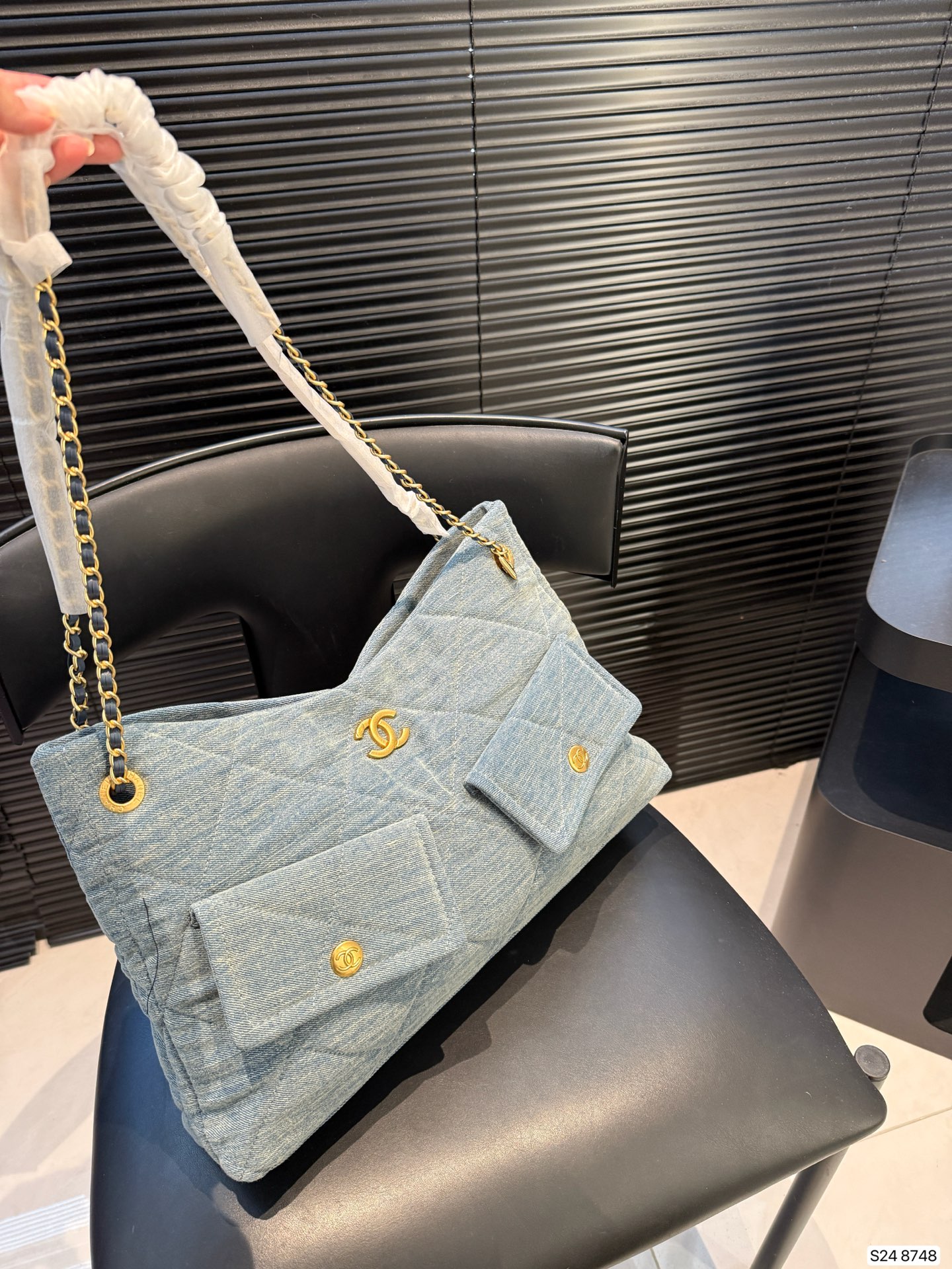 Chanel 25K bag