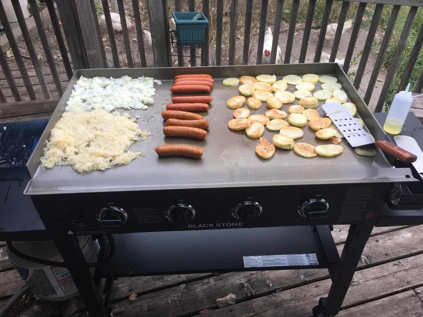 Blackstone 36 Inch Gas Griddle Cooking Station 4 Burner Flat