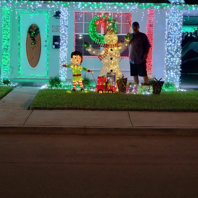 2 Piece Elf Pulling Wagon Lighted Display Set