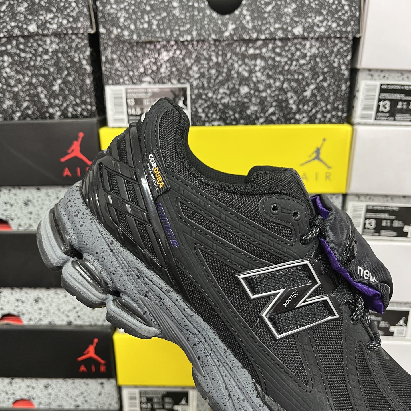 New Balance 1906 Sneakers detail 2