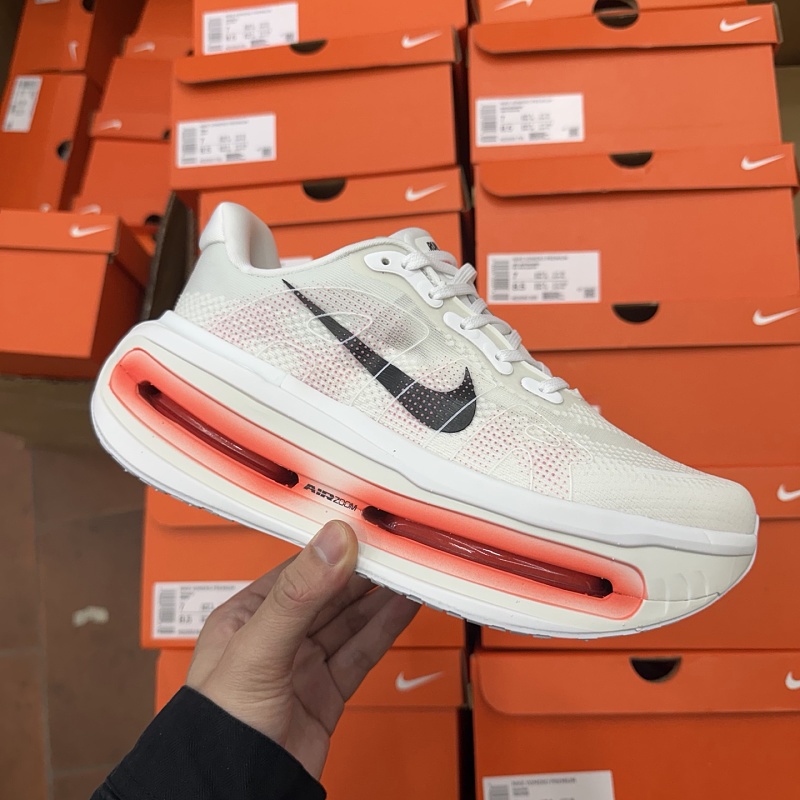 Nike Vomero Premium