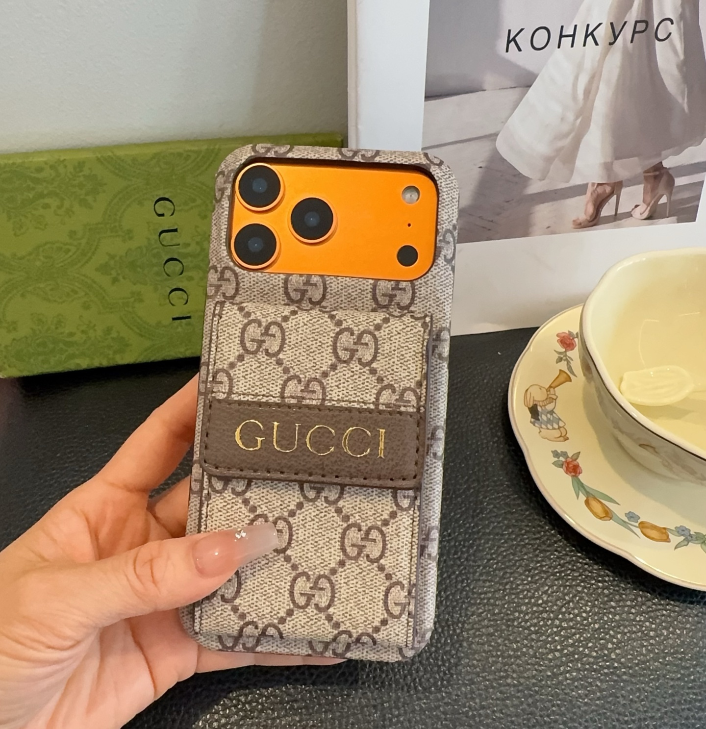 Gucci GG Supreme Monogram Card Holder Wallet Leather Luxury Phone Case