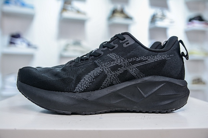 ASICS Running Shoes product