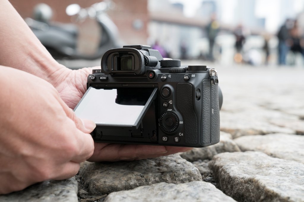 Sony a7 III ILCE7M3/B Full-Frame Mirrorless