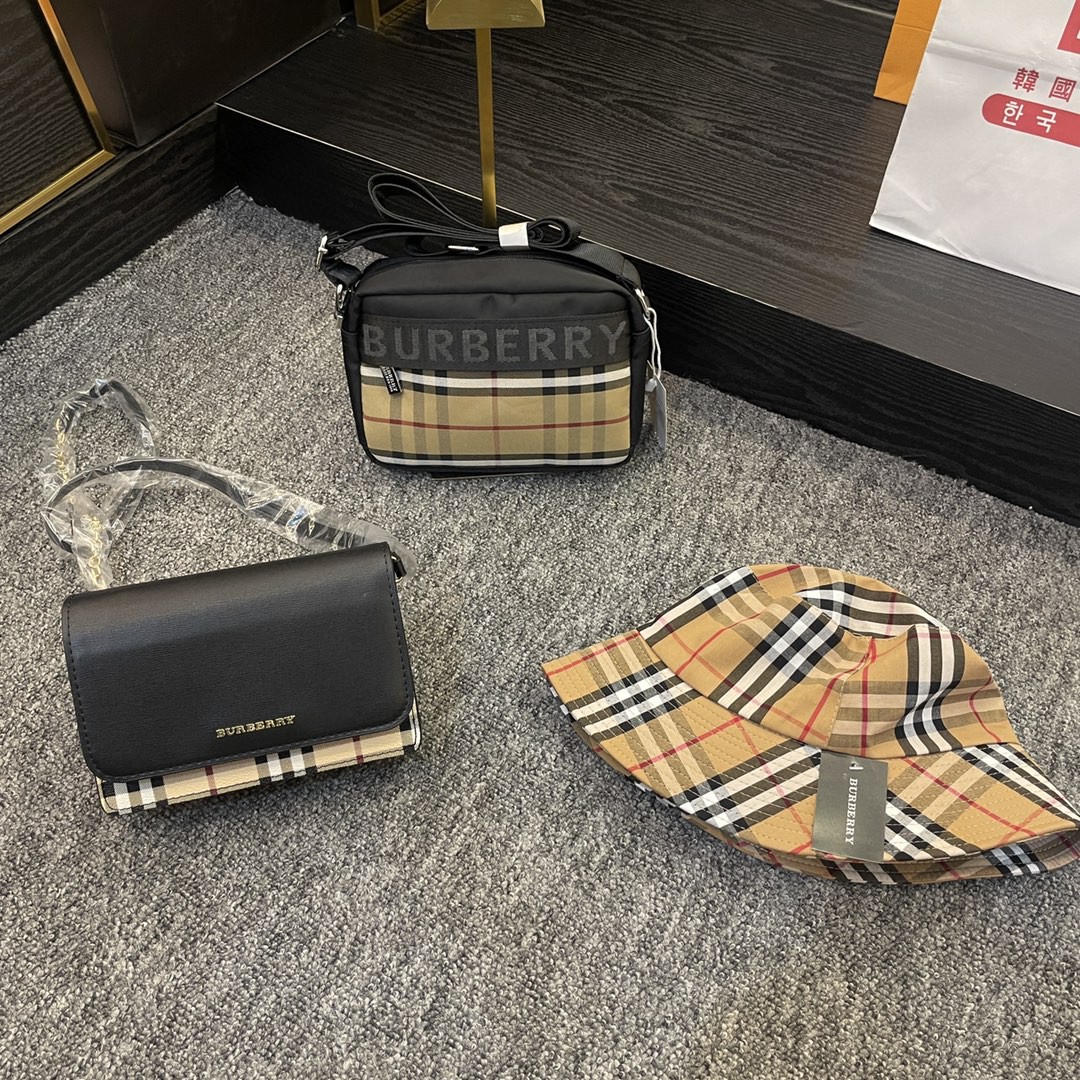 Burberry three piece combination set