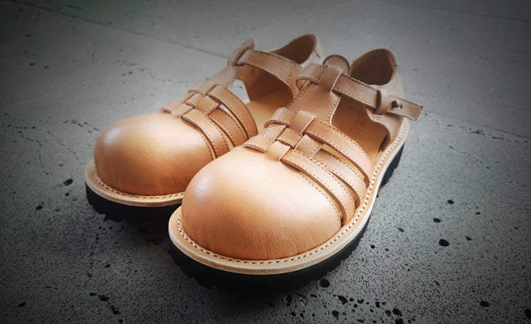 Women's retro roman sandals