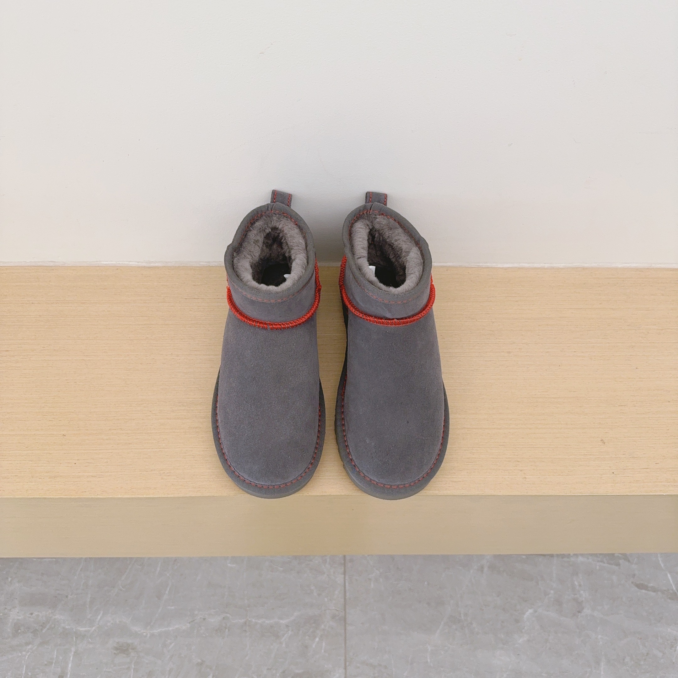 UGG Kids Footwear Style 027