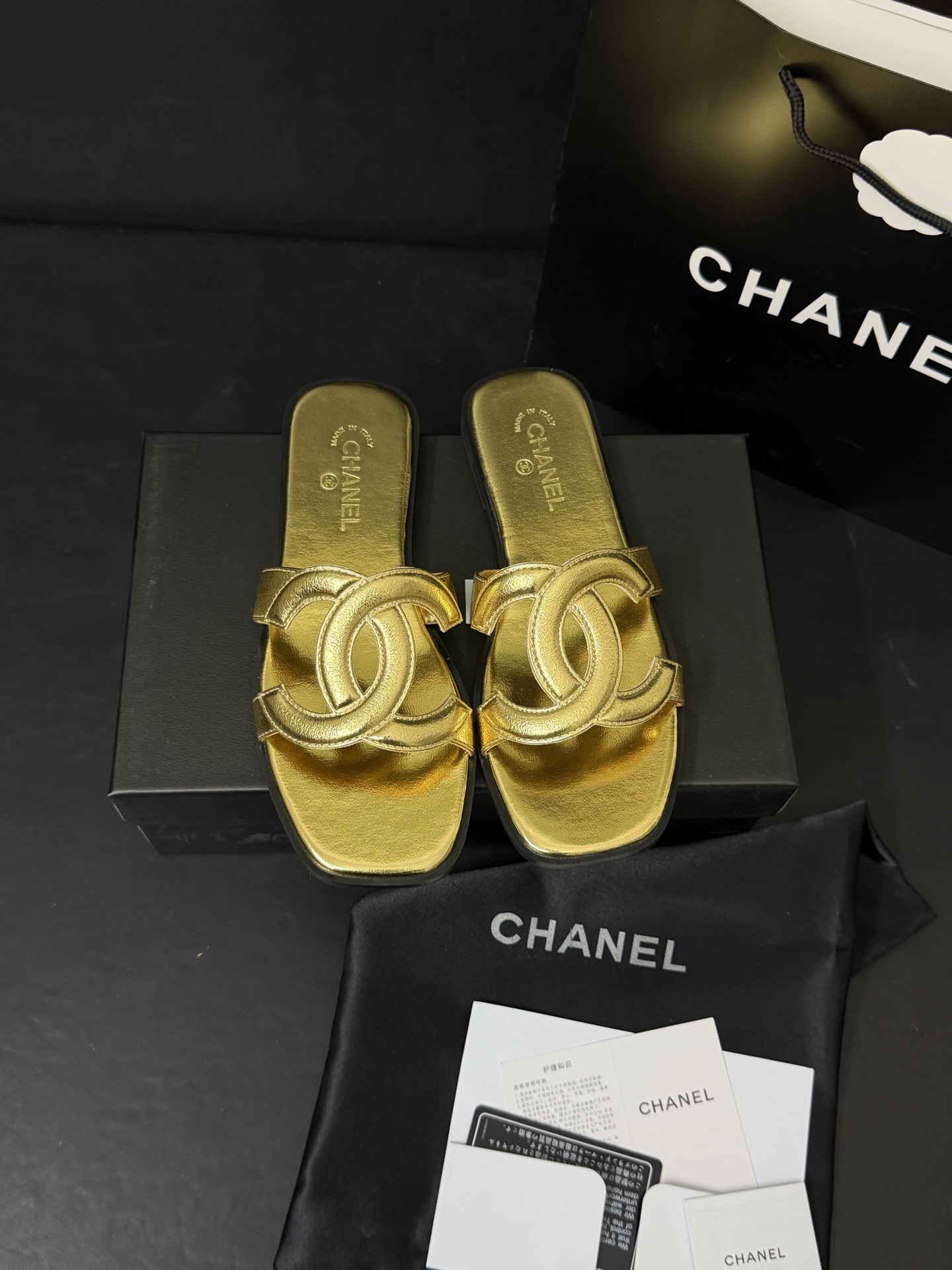 Chanel Logo-Strap Slide Sandals - Yellow & White