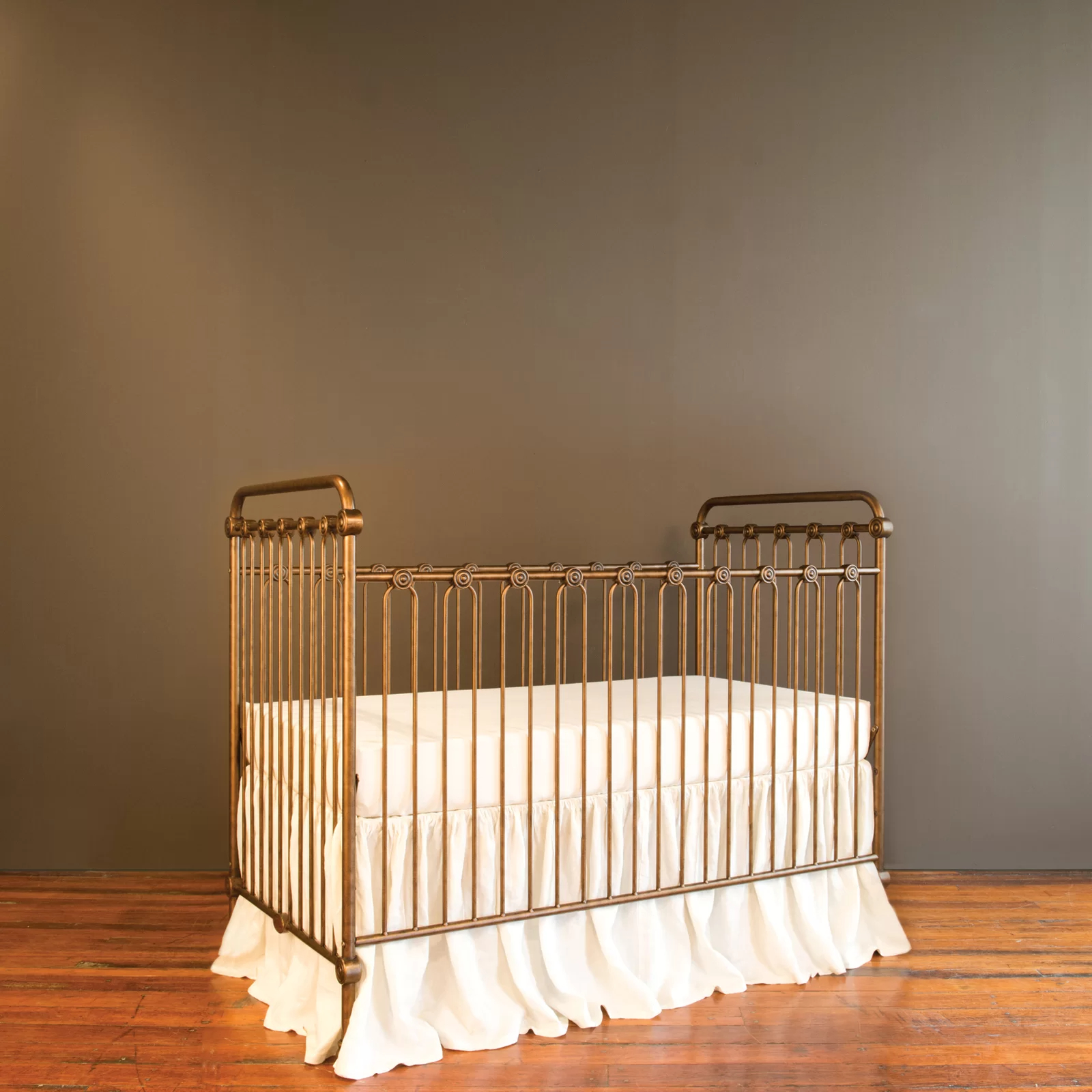 Joy 3-in-1 Convertible Crib