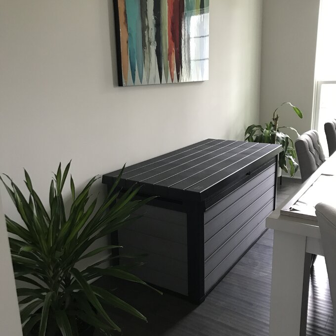 150 Gallons Gallon Water Resistant Resin Lockable Deck Box in