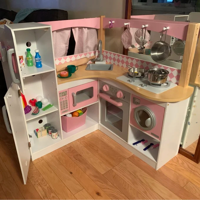Grand Gourmet Corner Kitchen Set