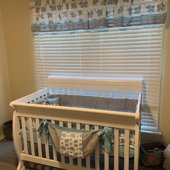 Kalani 4-in-1 Convertible Crib