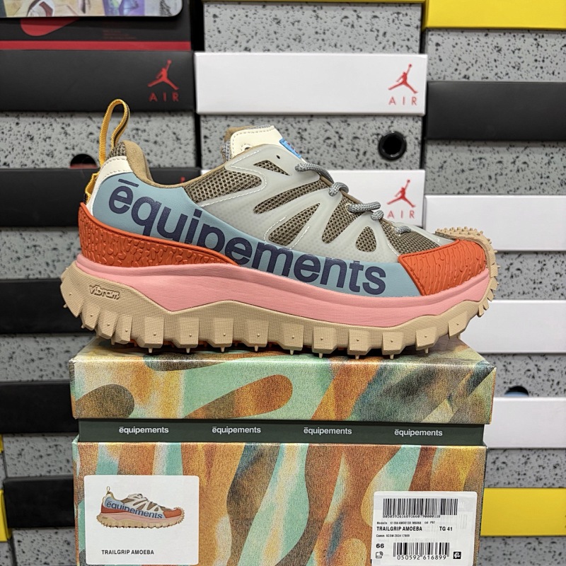 Moncler Trailgrip Gore-Tex 5