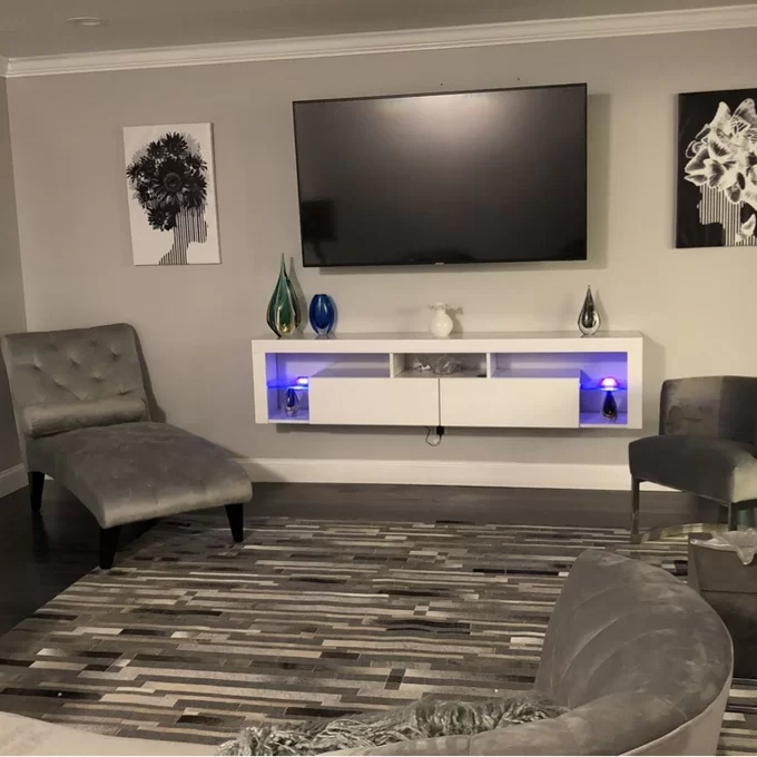 Vaske TV Stand for TVs up to 70