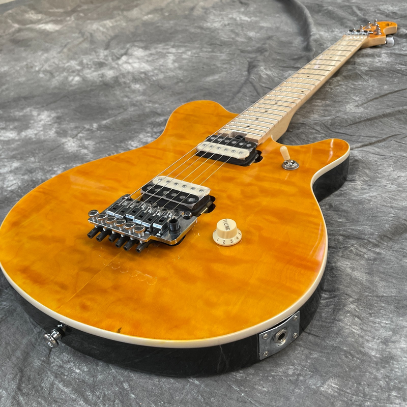 Music Man EV .H Eddie Van Halen Signature Amber Quilt Top Electric Guitar