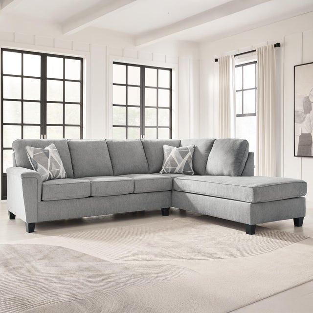 Leeshan 2-Piece Sectional with Chaise
