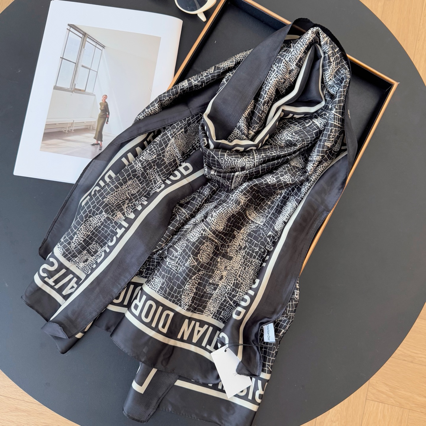 Dior Scarf Style 046 SKU images