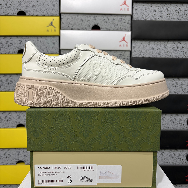 Gucci Chunky White Pink