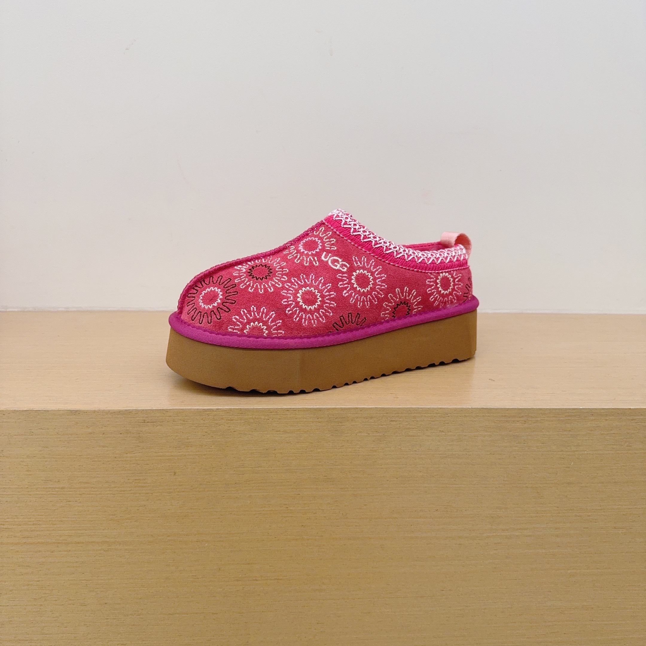 Embroidered Sun Platform