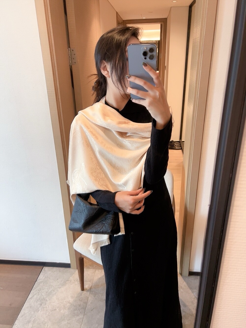 Dior Scarf Beige 65 x 180 cm product images