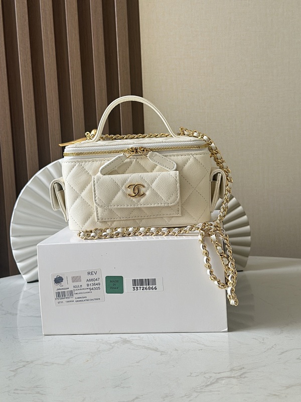 Chanel Vanity Top Handle Bag White