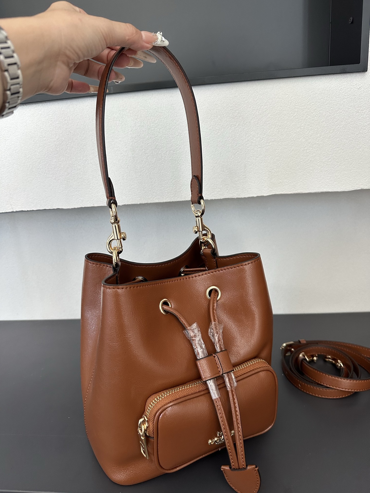 Coach CES95 Rowan Bucket Bag