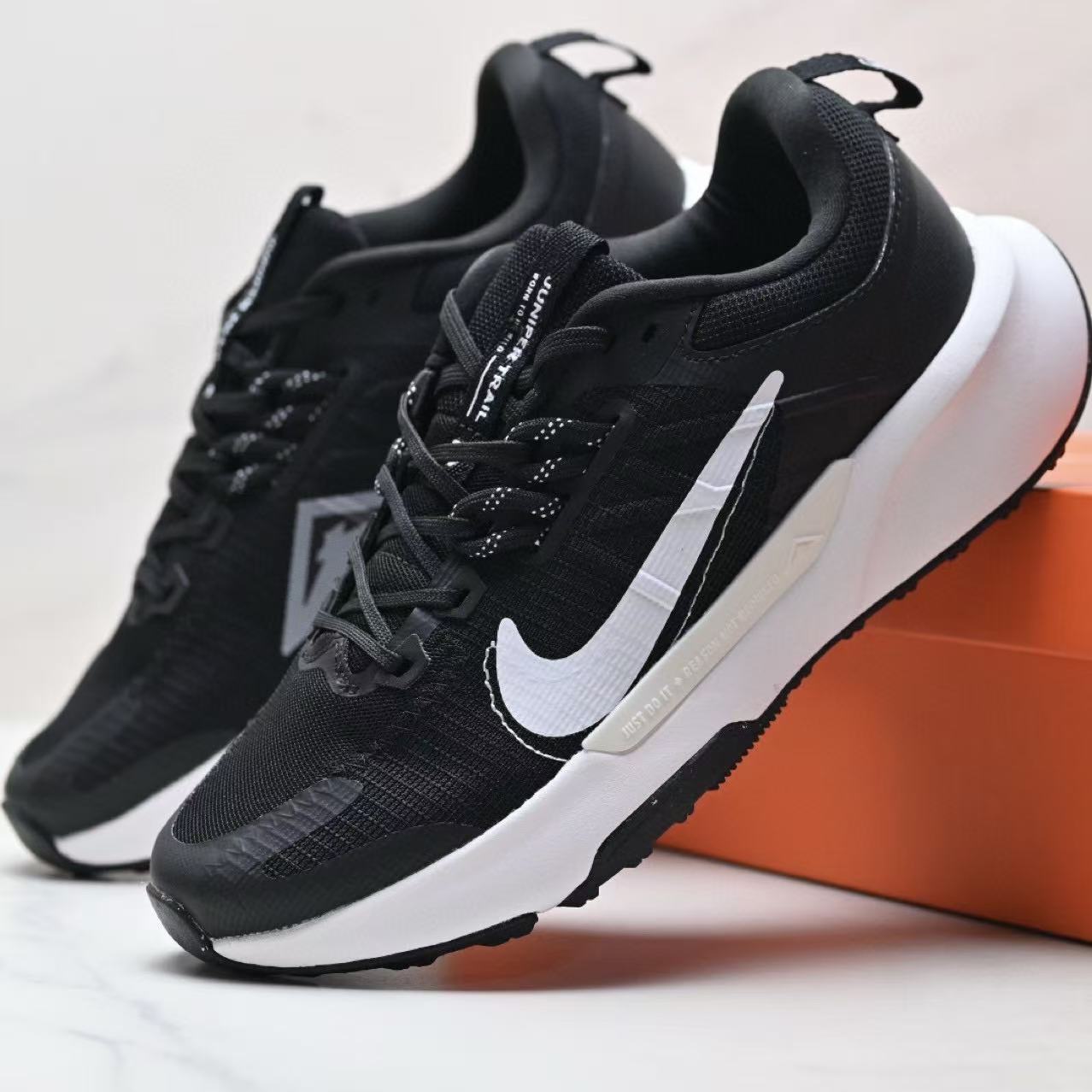 Nike Juniper Trail 2