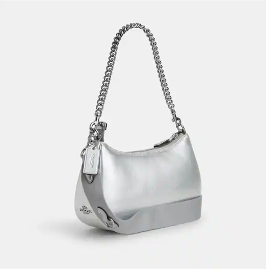 COAthtCH Classic handbags