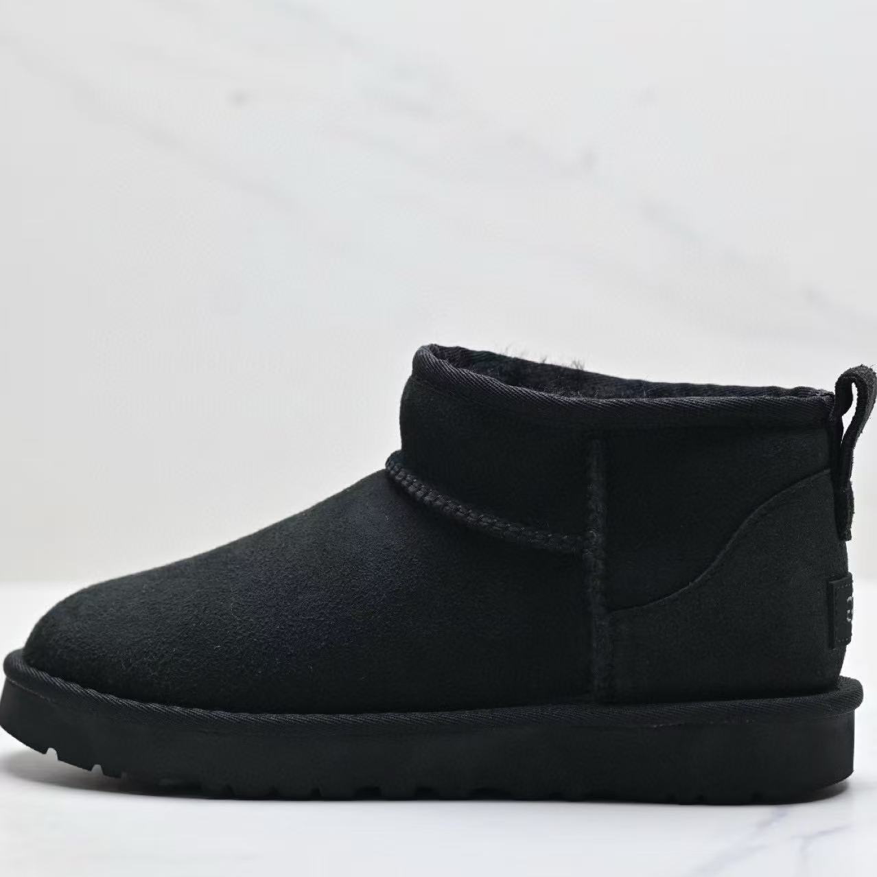 UGG Classic Ultra Mini Detail 6
