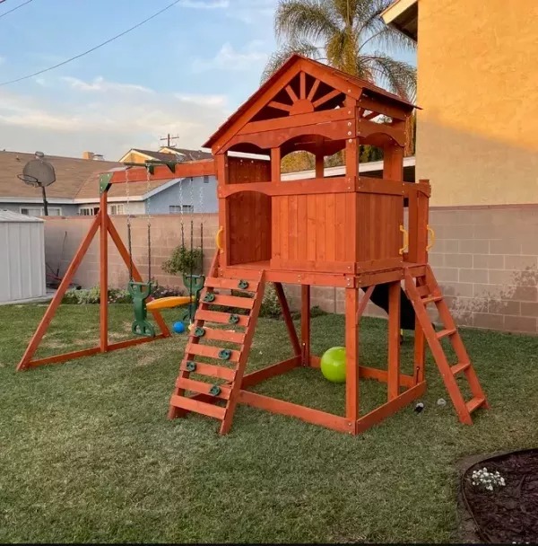 Oak Grove Wooden Swing Set