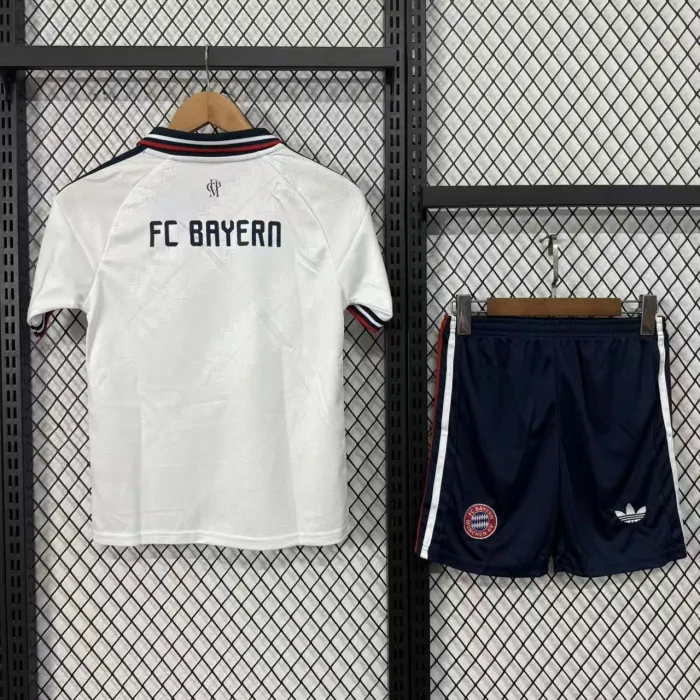 Kids Bayern Munich Away Suit 26/27