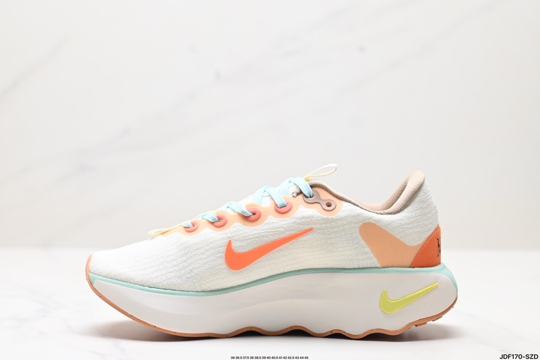 Nike MOTIVA