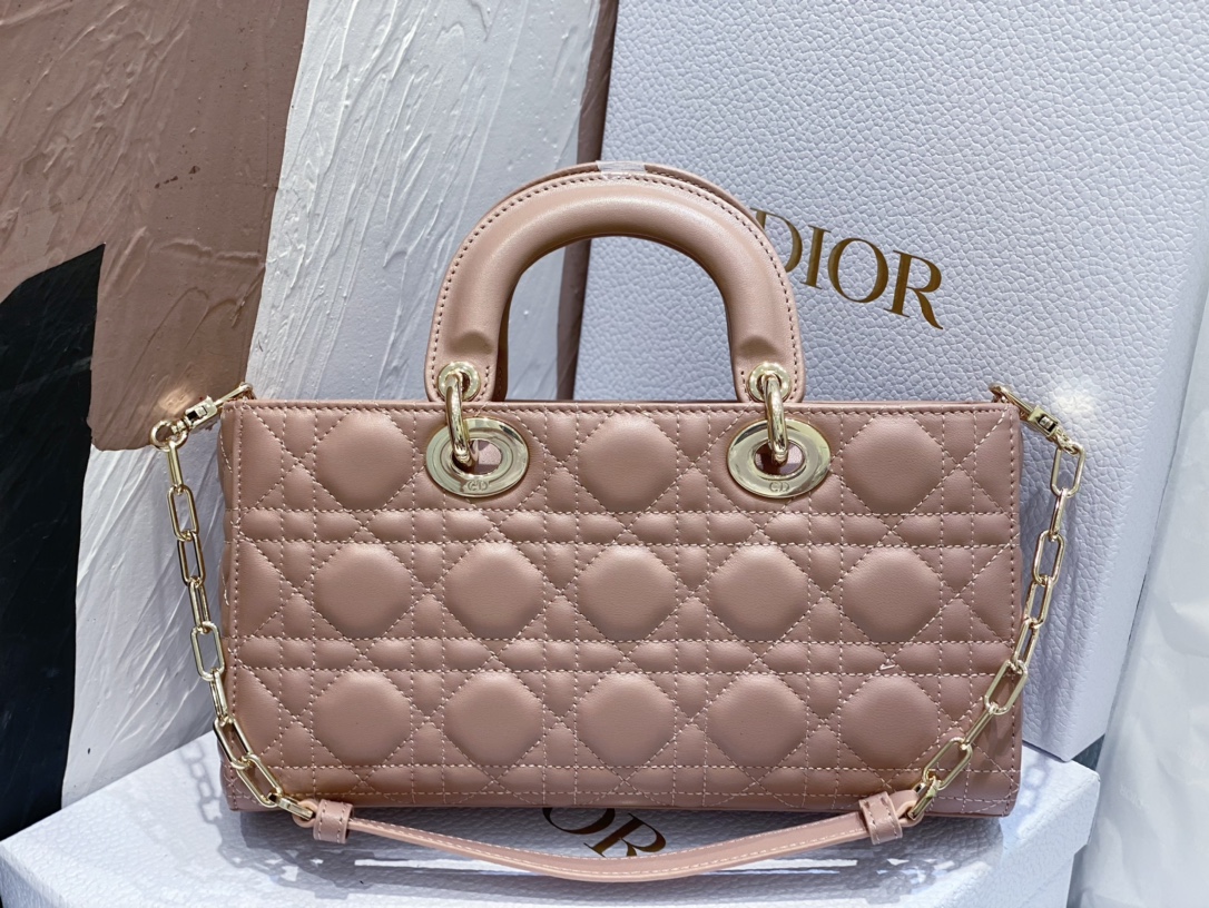Dior Lady Medium Bag