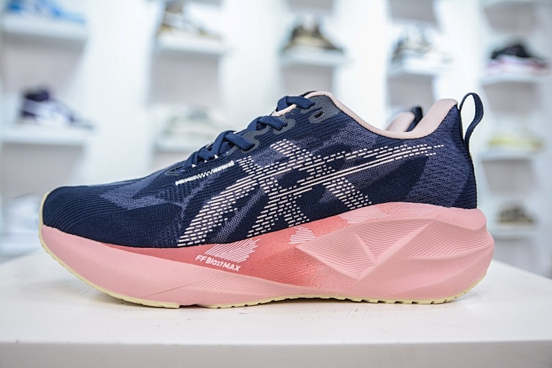 ASICS Running Shoes product