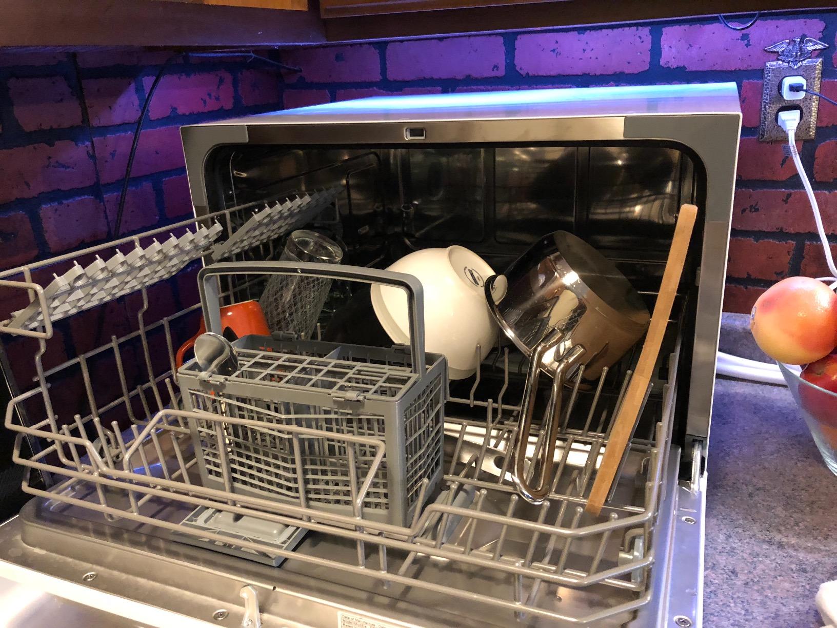 Countertop Dishwasher with 6 Place Settings