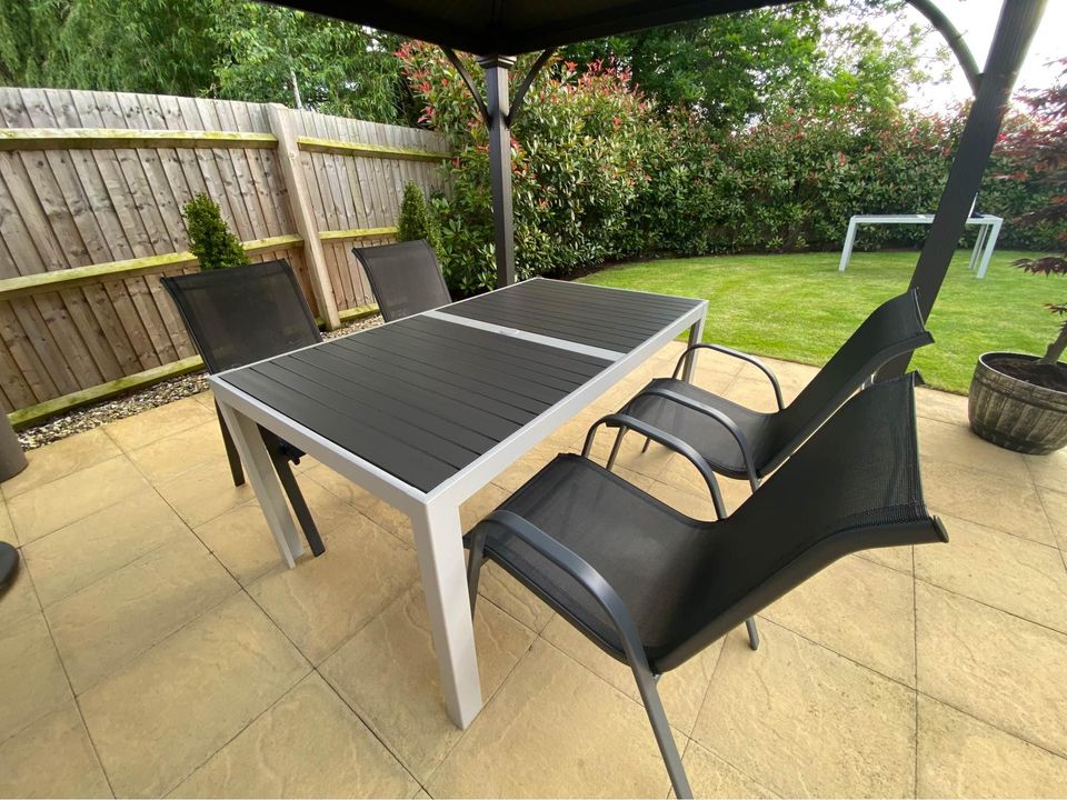 Aluminium Textoline Stackable Garden Chairs - Comes with tables