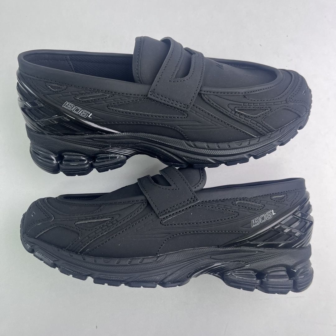 New Balance 1906 Loafer Sneakers detail 3