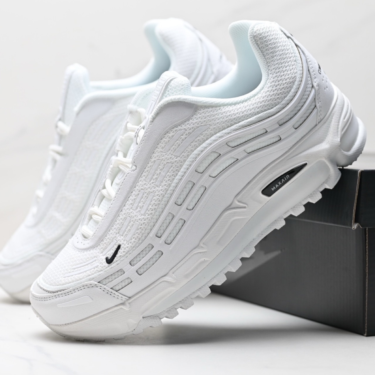 Nike-TL 2.5