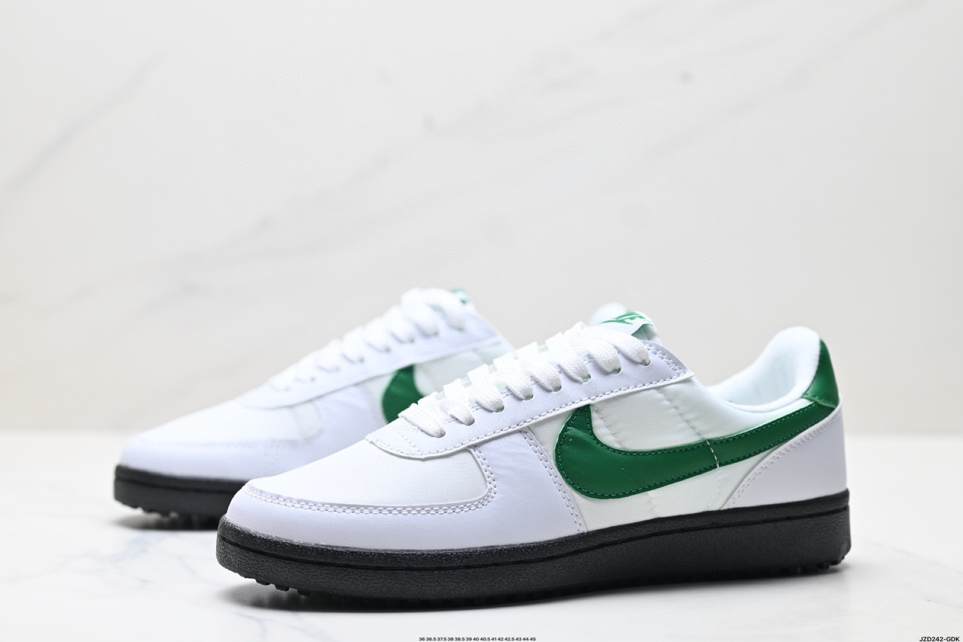 Nike Field General 82