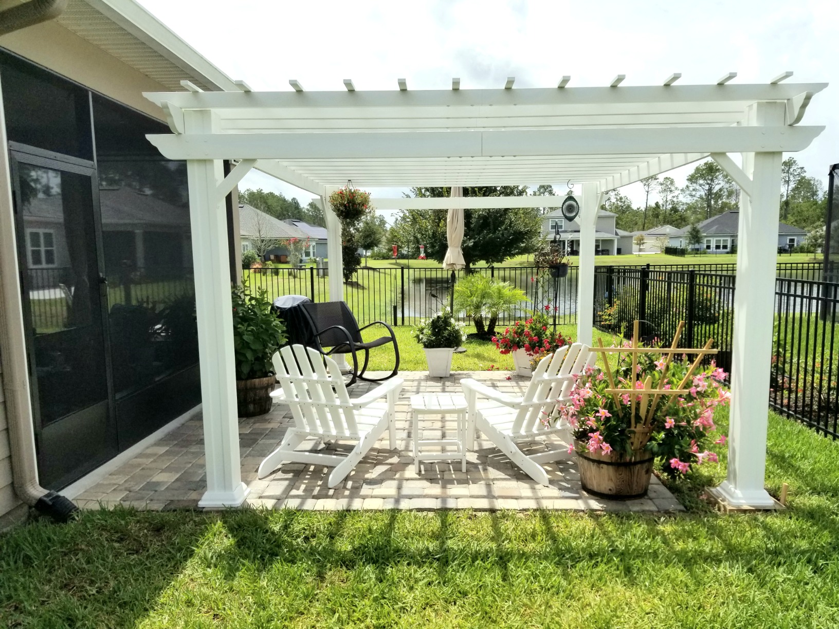 14' x 10' White Steel Traditional Pergola with Sail Shade Soft